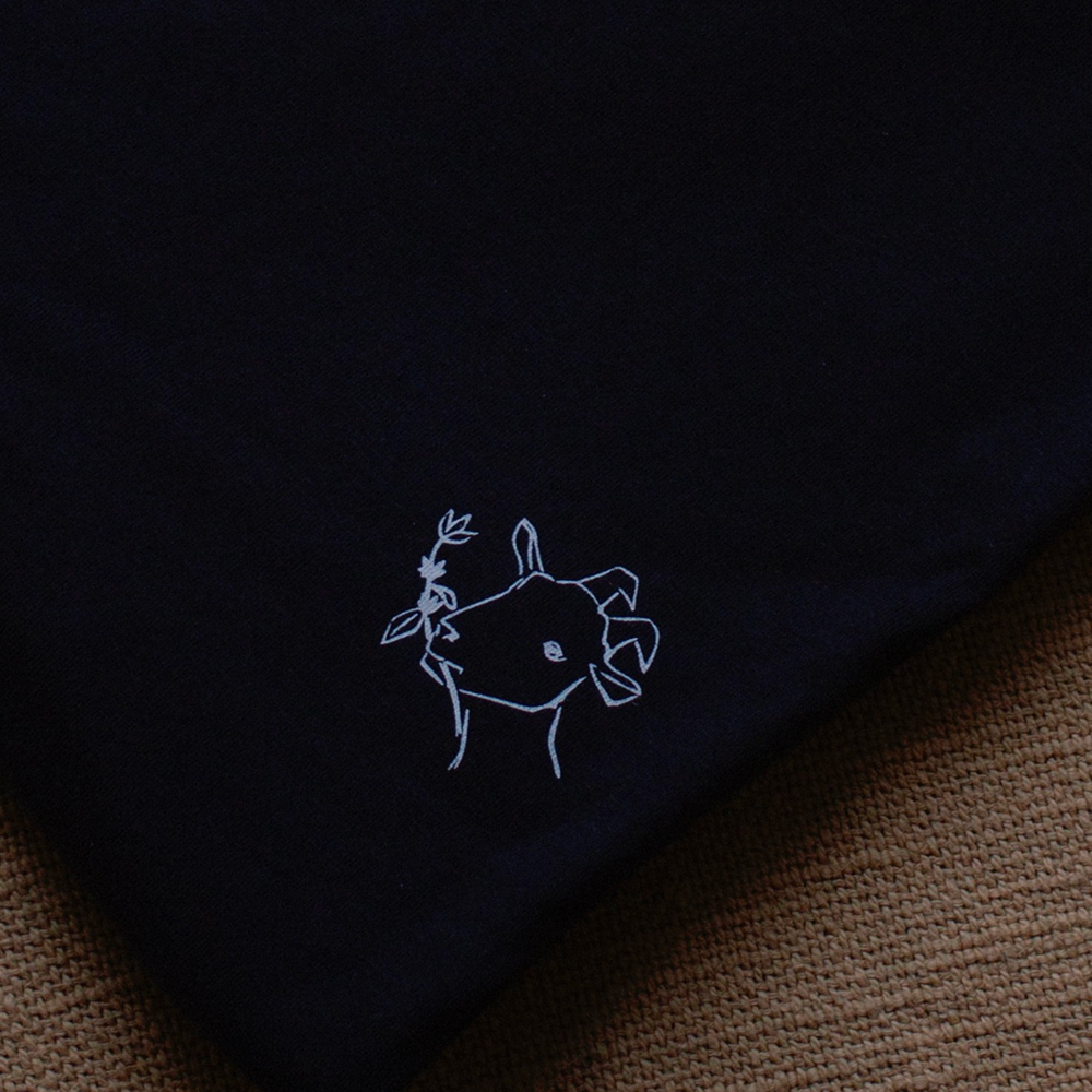 La Cabra T-shirt Black Detail