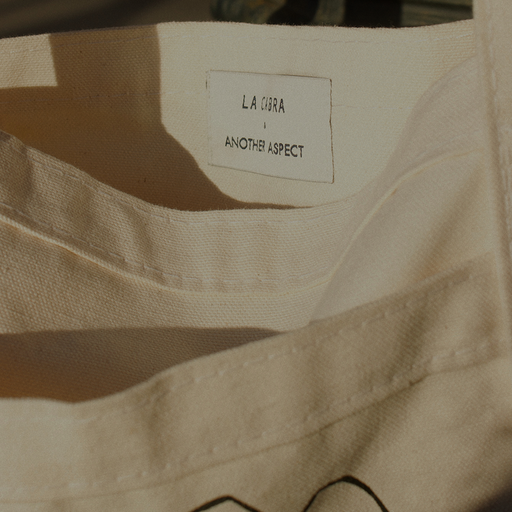 La Cabra Tote Bag Detail