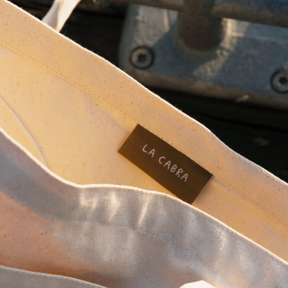 La Cabra Tote Bag Detailed
